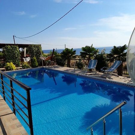 Samothráki Victory Apartments Hotel מראה חיצוני תמונה