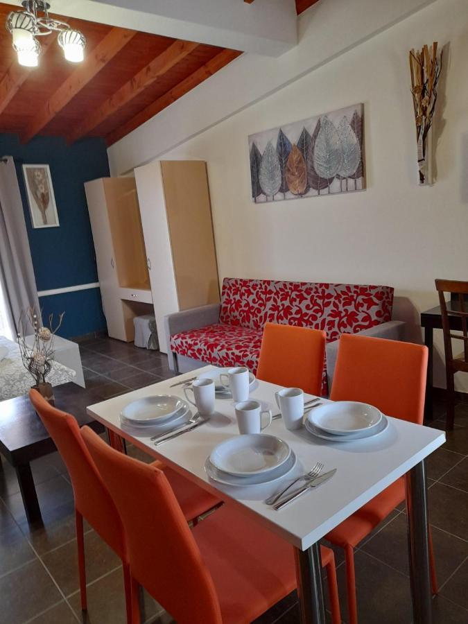 Samothráki Victory Apartments Hotel מראה חיצוני תמונה