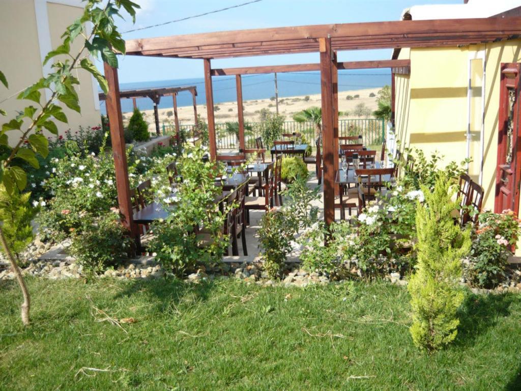 Samothráki Victory Apartments Hotel מראה חיצוני תמונה