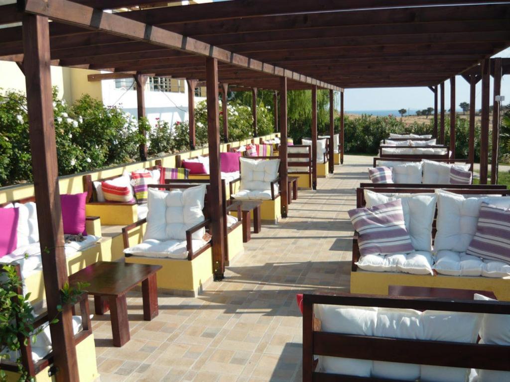 Samothráki Victory Apartments Hotel מראה חיצוני תמונה