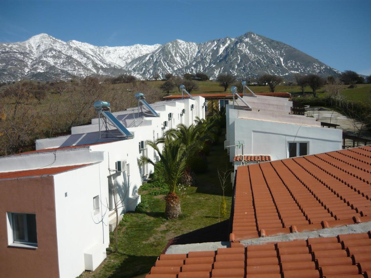 Samothráki Victory Apartments Hotel מראה חיצוני תמונה