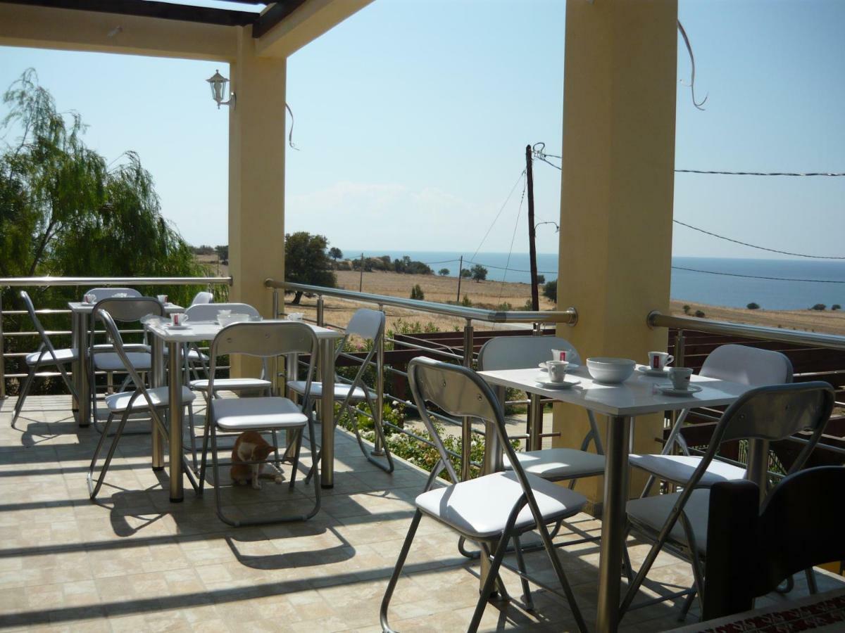 Samothráki Victory Apartments Hotel מראה חיצוני תמונה